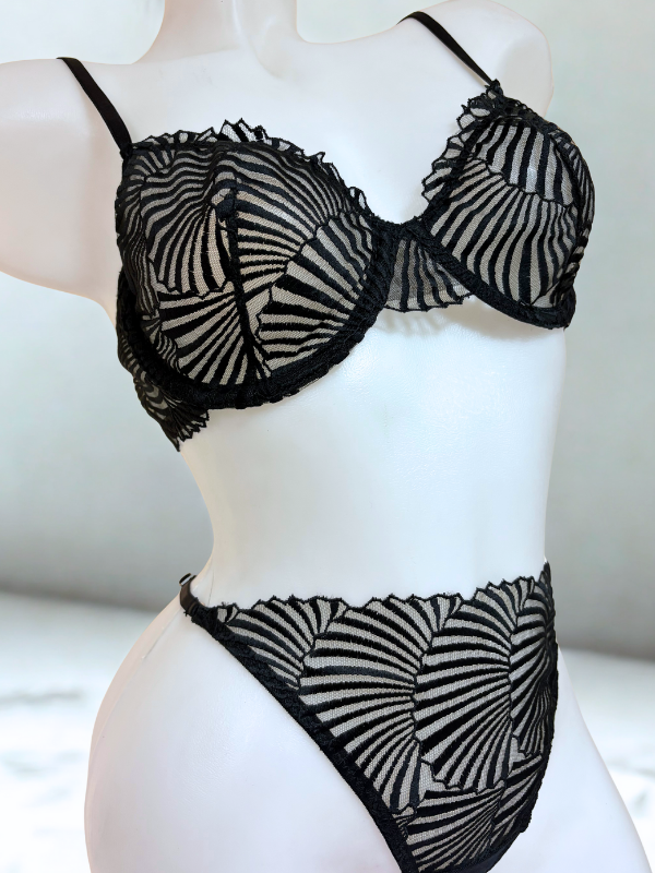 SİYAH Deniz Kabuk Desenli Sütyen Alt-Üst Takım